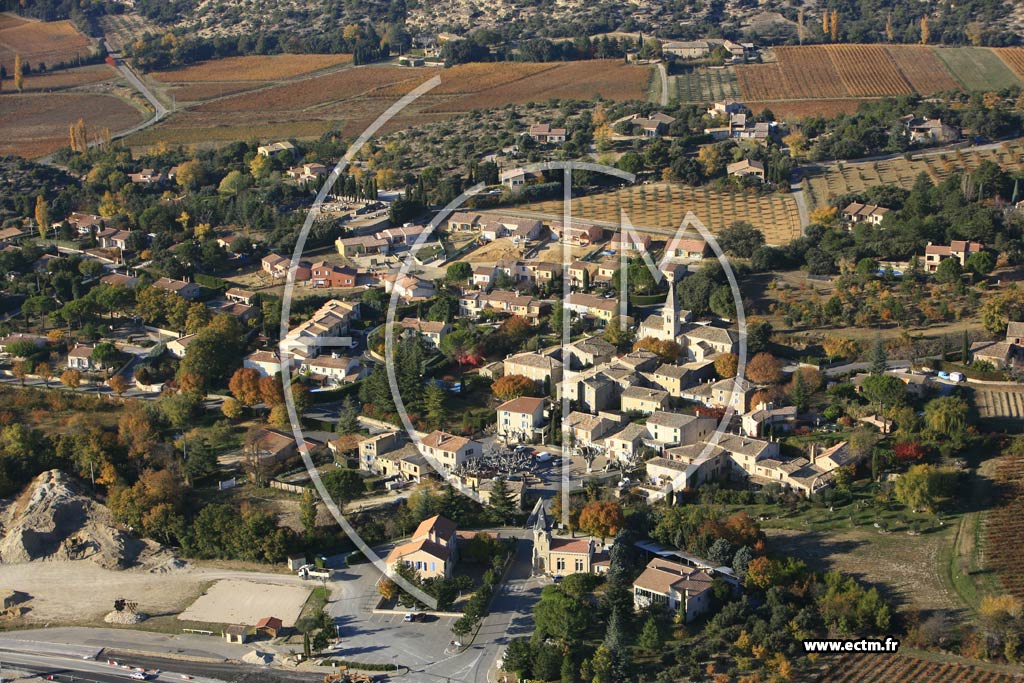 Photo aérienne - Saint-Pantaléon-les-Vignes