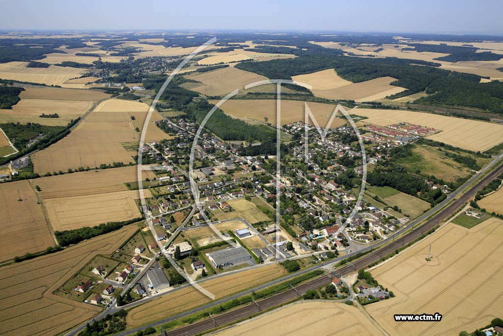 Photo aérienne - Courtois-sur-Yonne