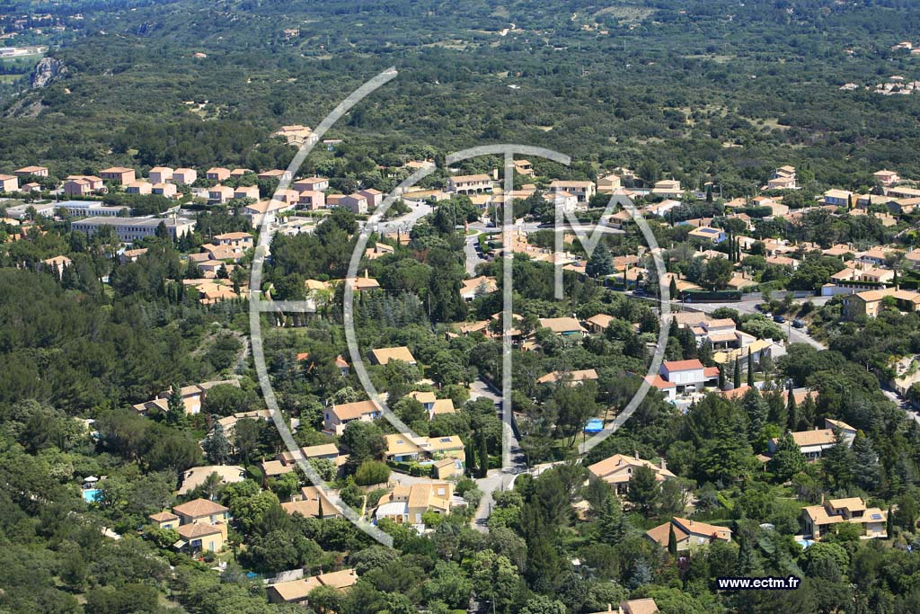 Photo arienne de Villeneuve les Avignon