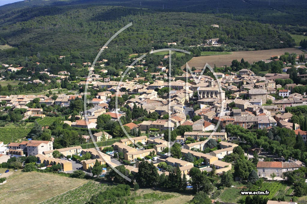 Photo arienne de Serignan du Comtat