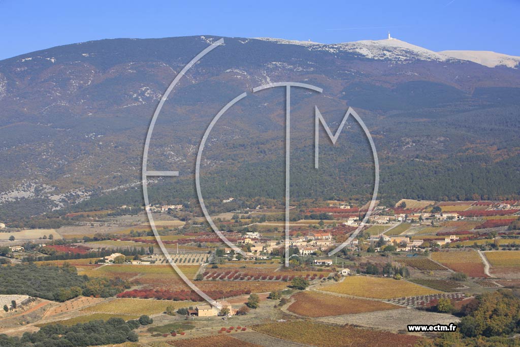 Photo arienne de Bedoin - Ste Colombe - Mont Ventoux