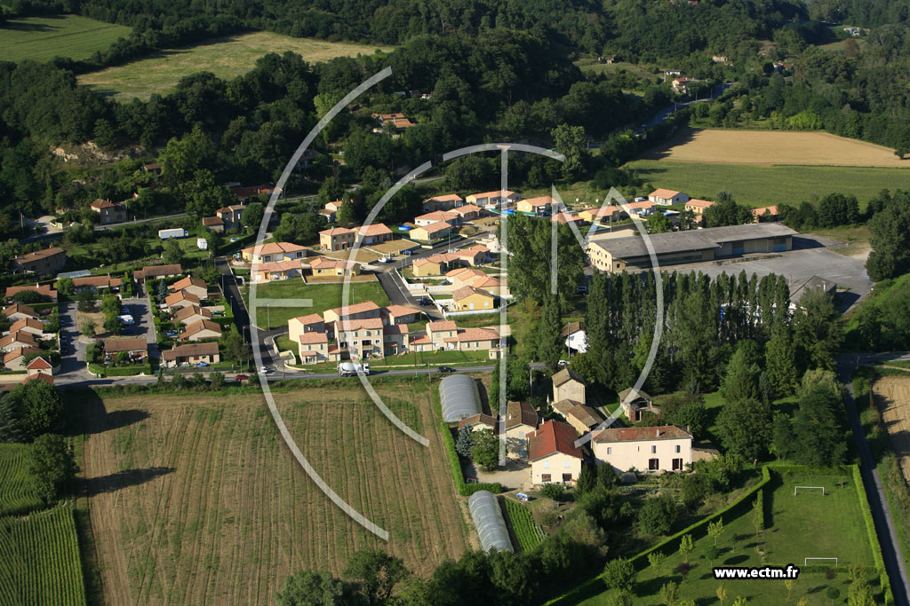 Photo arienne de Saint Donat sur l'Herbasse