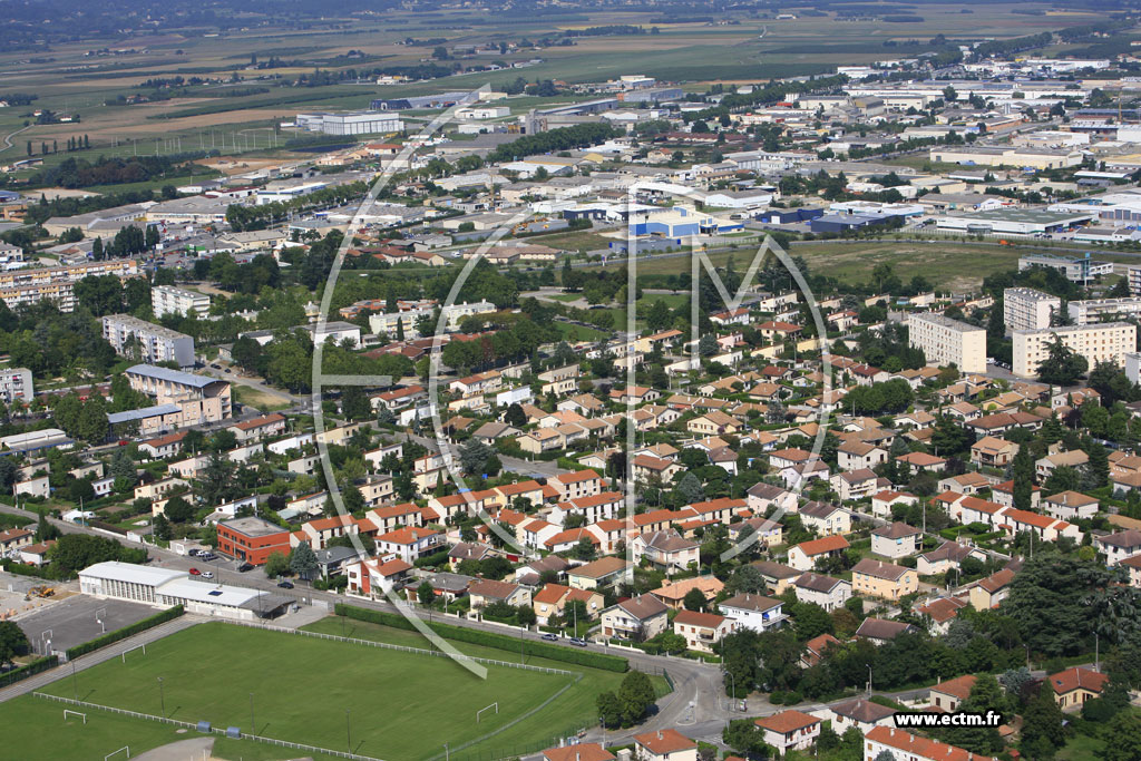 Photo arienne de Romans sur Isere (la Monnaie)