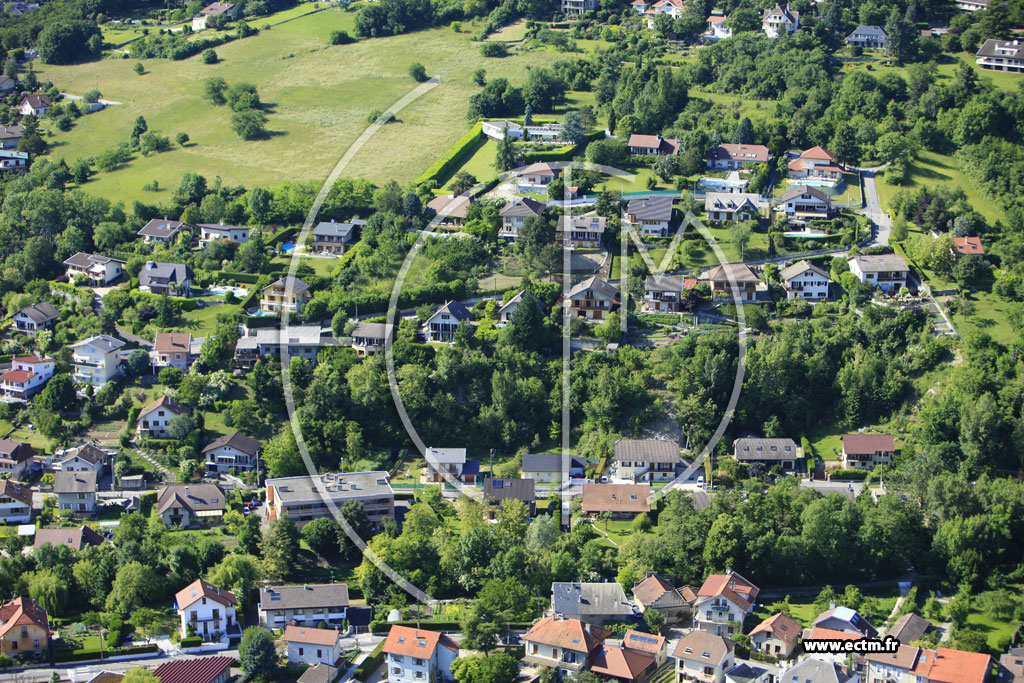 Photo arienne de Aix les Bains (Chemin du Moulin)