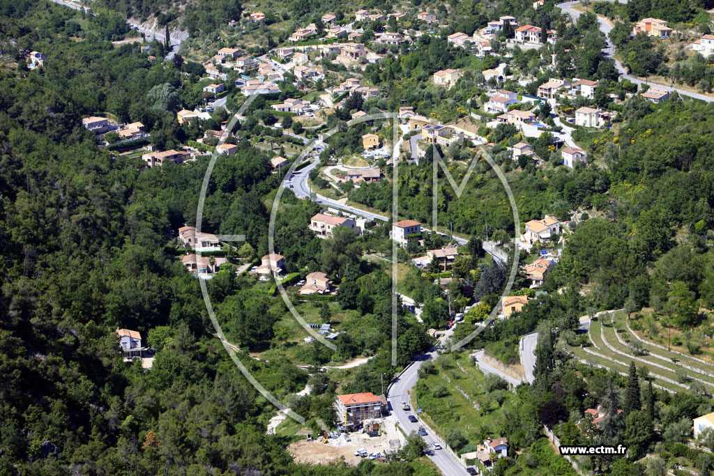 Photo arienne de Tourrettes Levens (Plan d'Arriou)