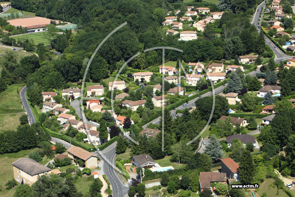 Photo arienne de Cailloux-sur-Fontaines