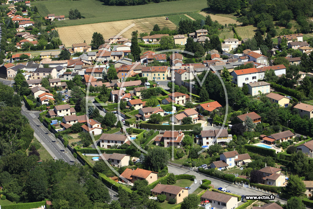 Photo arienne de Cailloux-sur-Fontaines