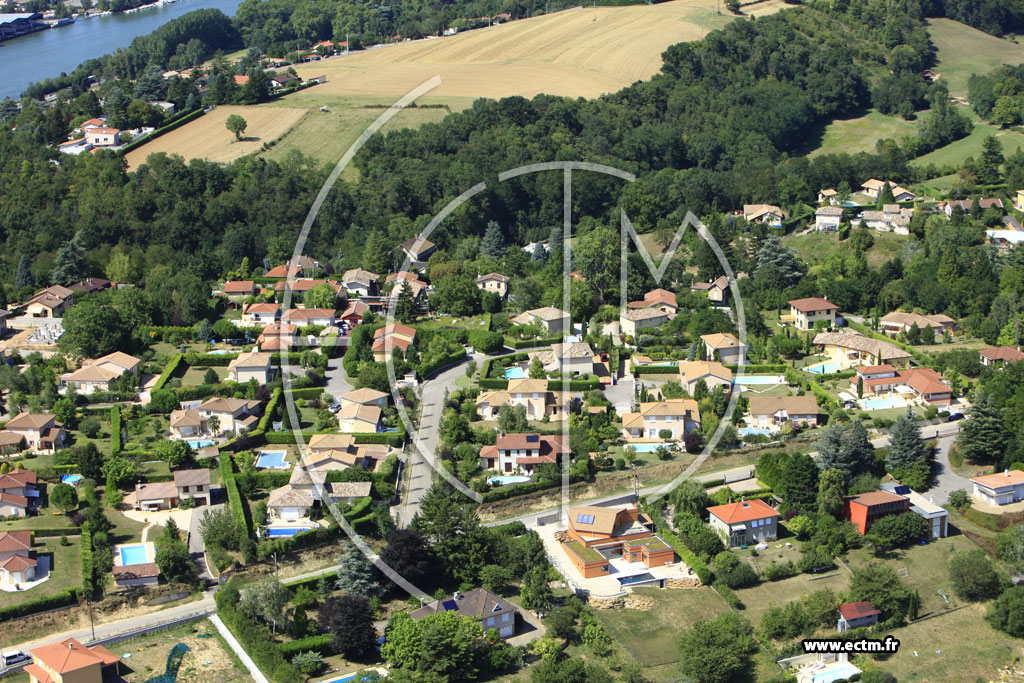 Photo arienne de Fontaines-Saint-Martin