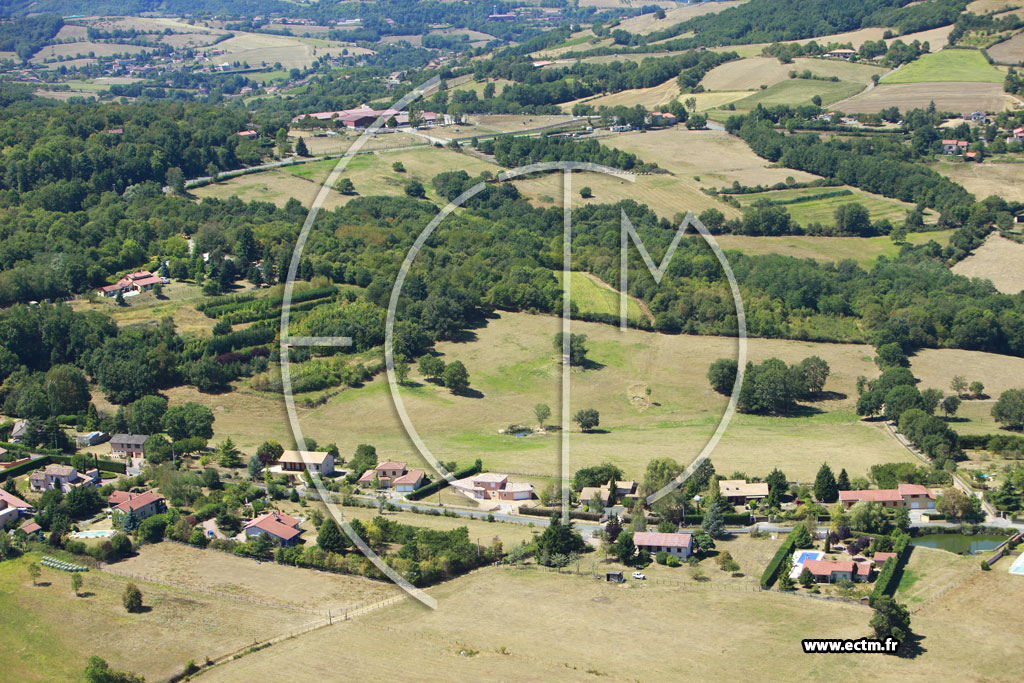 Photo arienne de Lentilly (Chemin des Terres)