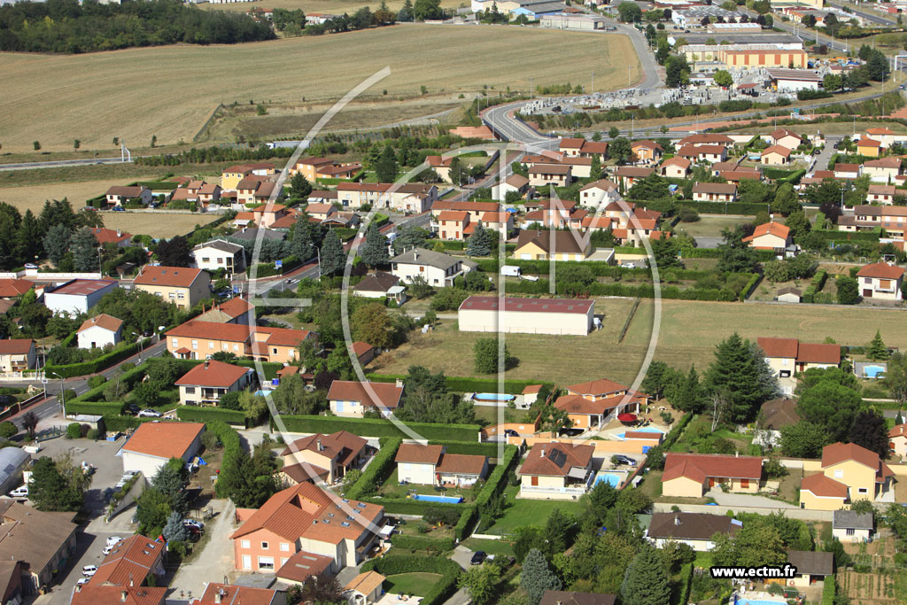 Photo arienne de Corbas (Route de Saint Priest)