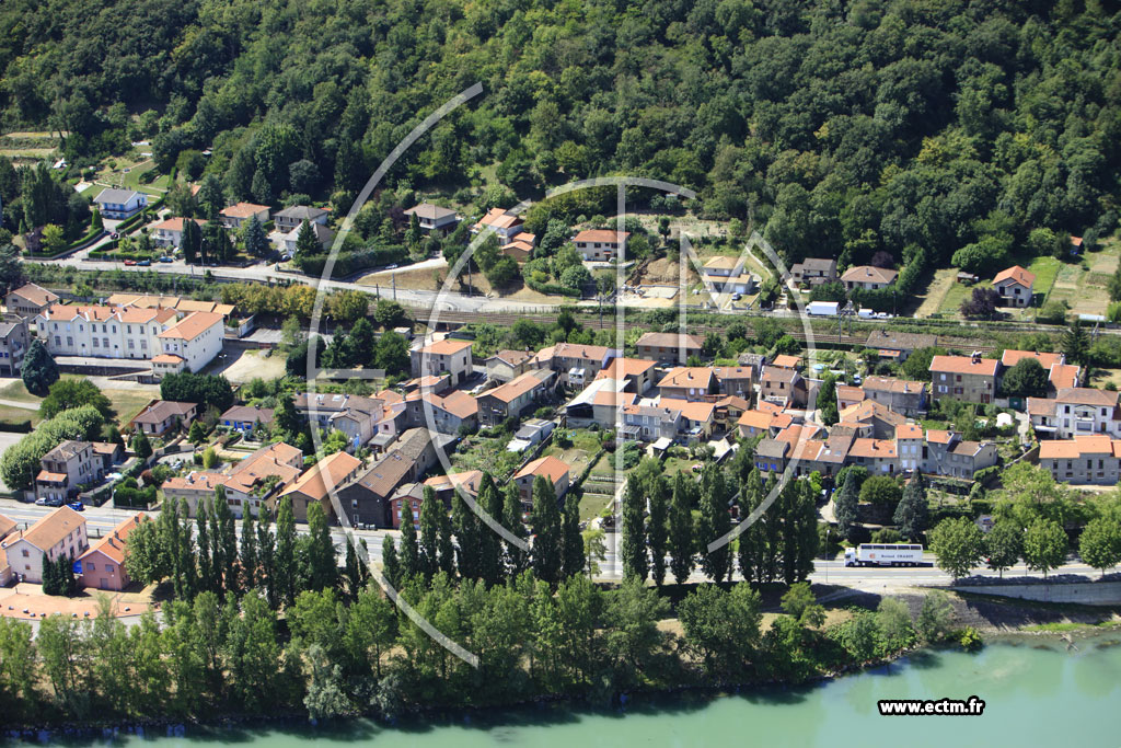 Photo arienne de Givors (La Tour)