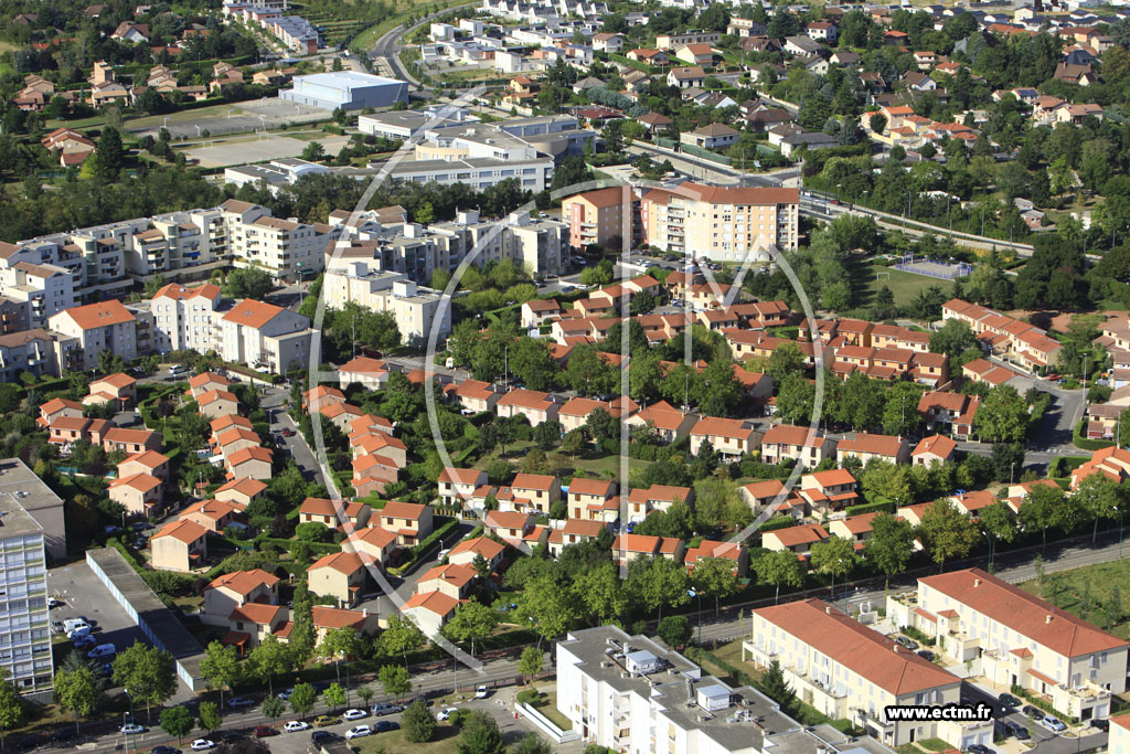 Photo arienne de Saint-Priest (Rue d'Arsonval)