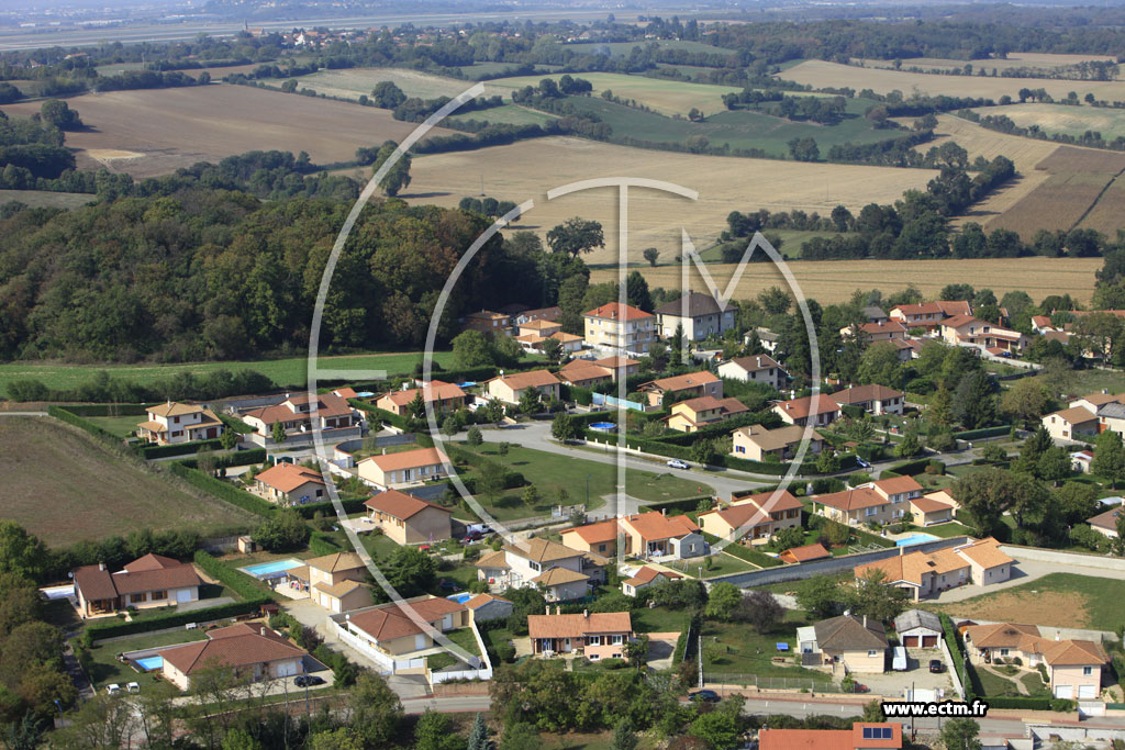 Photo arienne de Colombier-Saugnieu (Montcul)