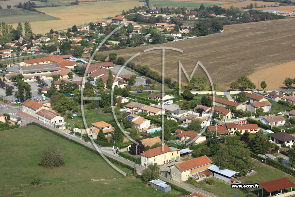 Photo arienne de Colombier-Saugnieu (Montcul)