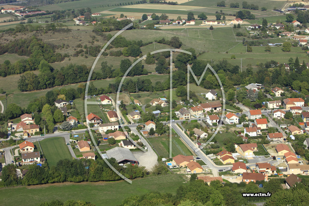 Photo arienne de Saint-Victor-de-Cessieu (Vaux)