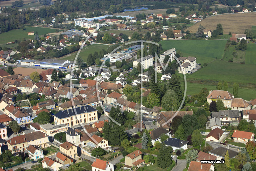 Photo arienne de Saint-Genix-sur-Guiers