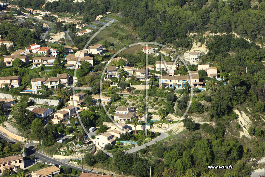 Photo arienne de Cagnes-sur-Mer (Chemin des Travails)