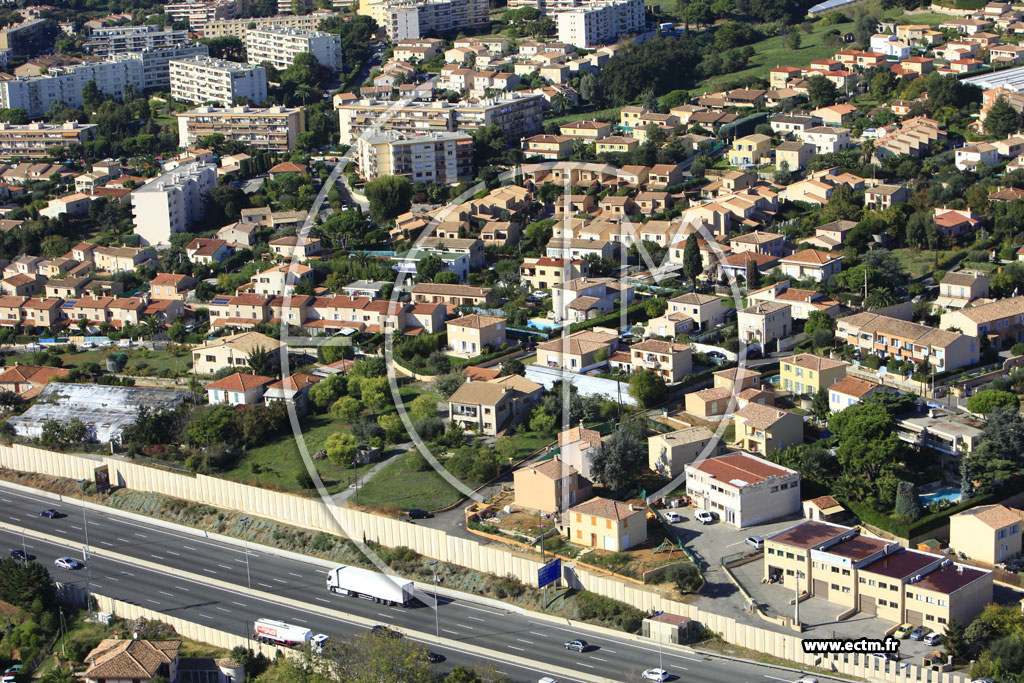 Photo arienne de Cagnes-sur-Mer (Rue des Clmentiniers)