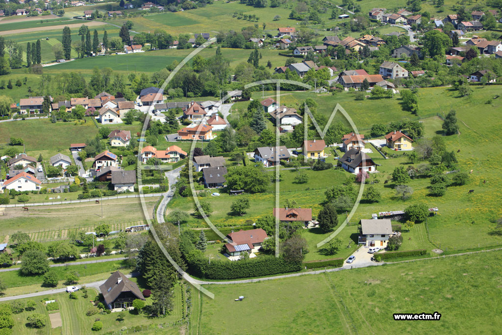 Photo arienne de Bons-en-Chablais (Langin)