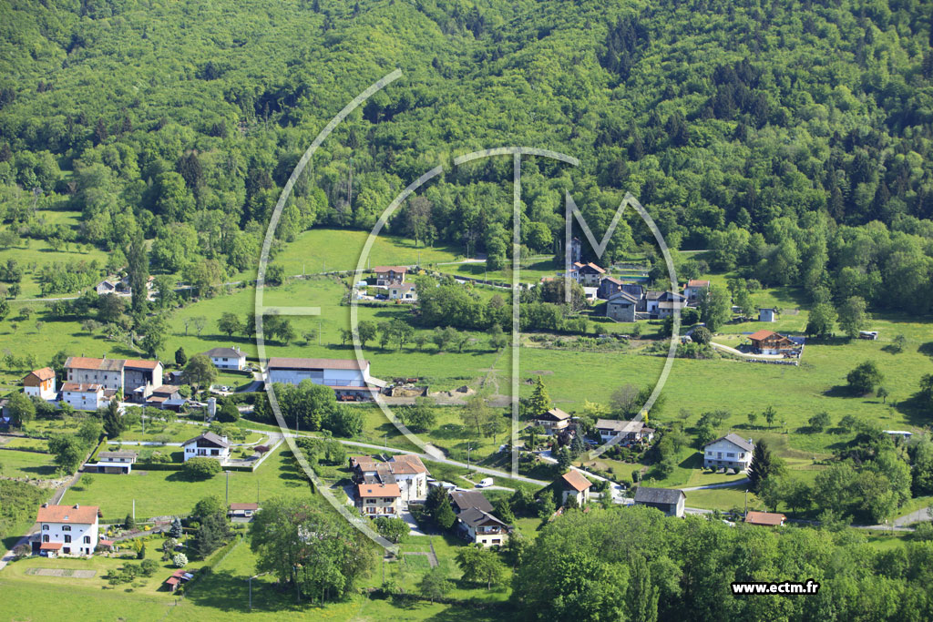 Photo arienne de Lugrin (Route des Prs Parrau)