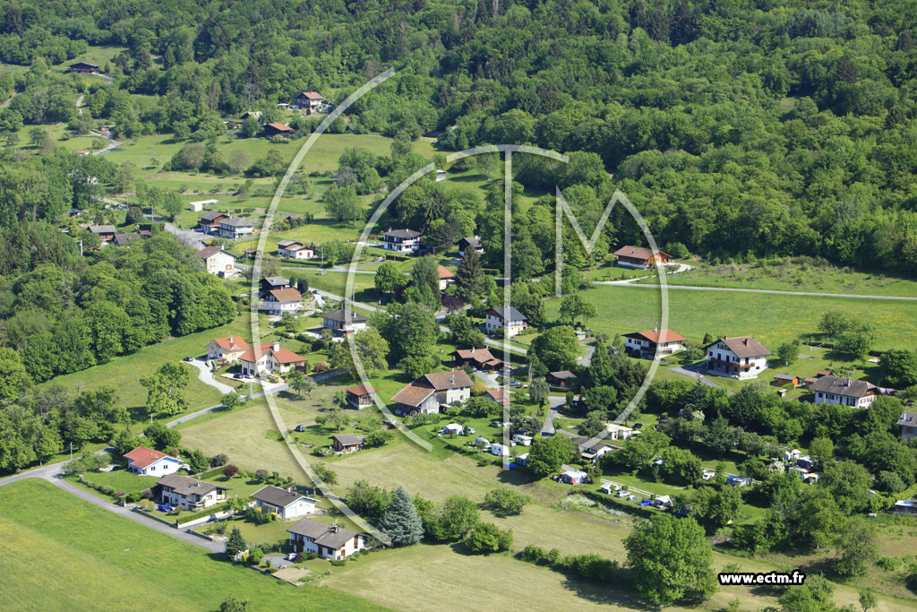 Photo arienne de Lugrin (Route des Prs Parrau)