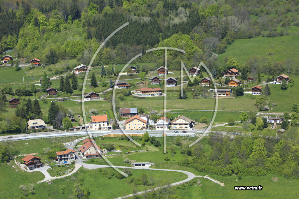 Photo arienne de Saint-Paul-en-Chablais (La Beunaz)