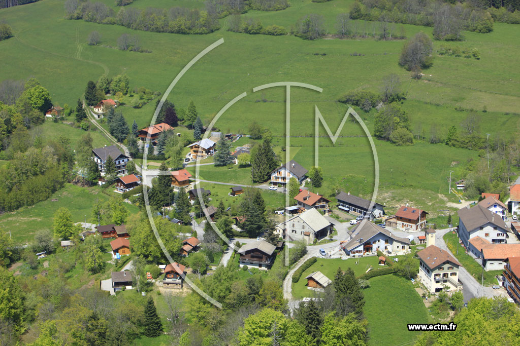 Photo arienne de Saint-Paul-en-Chablais (La Beunaz)