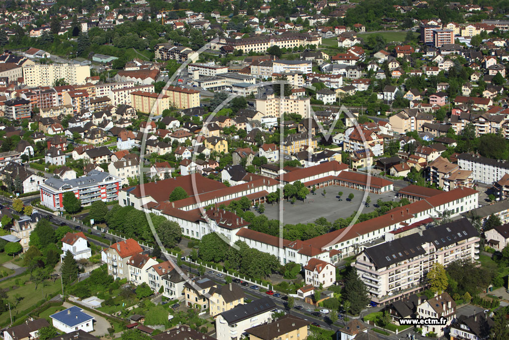 Photo arienne de Thonon-les-Bains (Avenue du Gnral de Gaulle)