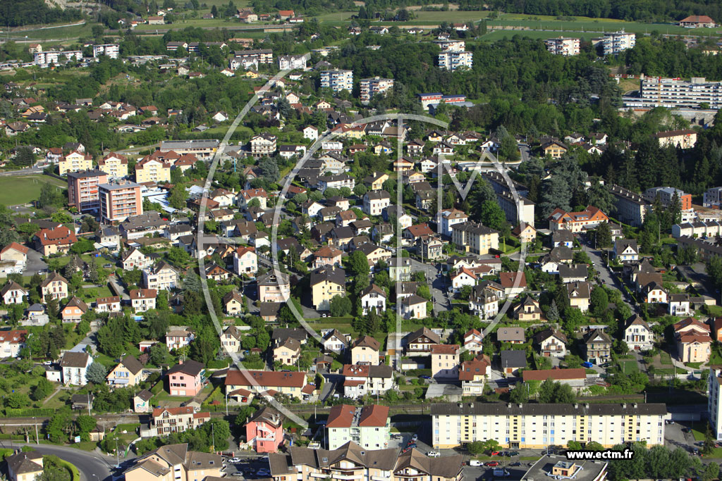 Photo arienne de Thonon-les-Bains (Rue des Alpes)