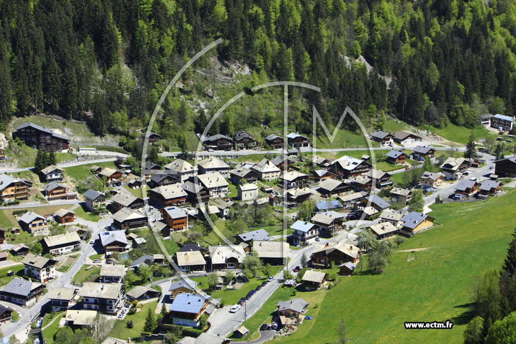 Photo arienne de Morzine (Les Udrezants)