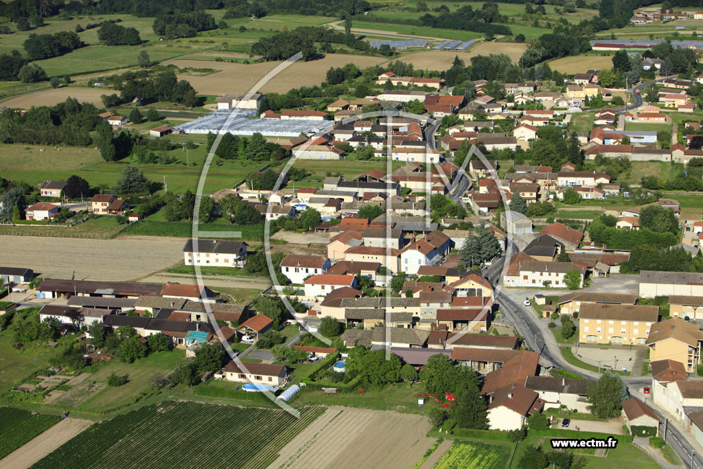 Photo arienne de Feillens (Ternant)