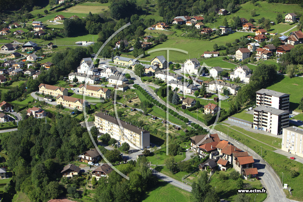 Photo arienne de Ugine (La Montagnette)