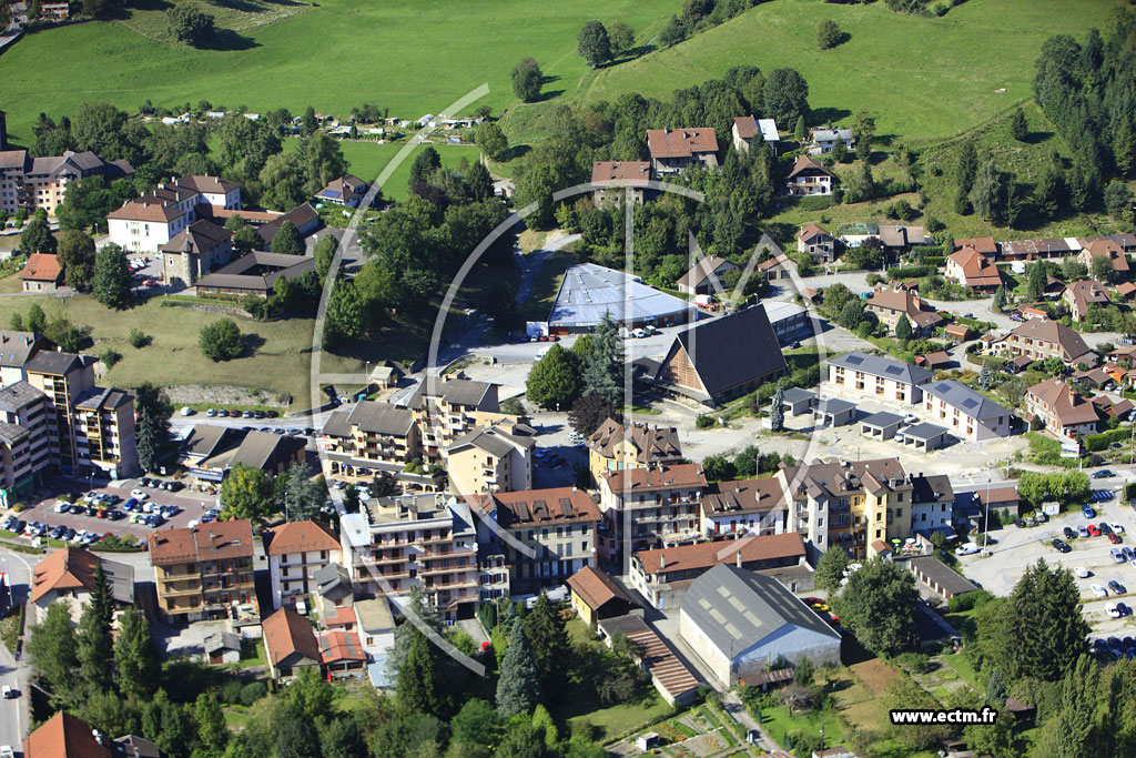 Photo arienne de Ugine (Les Fontaines)