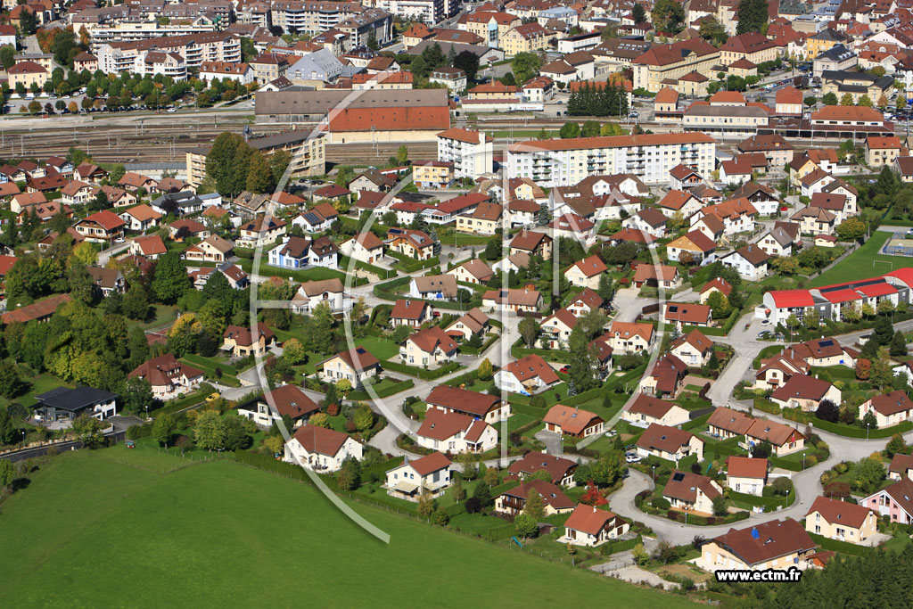 Photo arienne de Pontarlier (Faubourg Saint Claude)