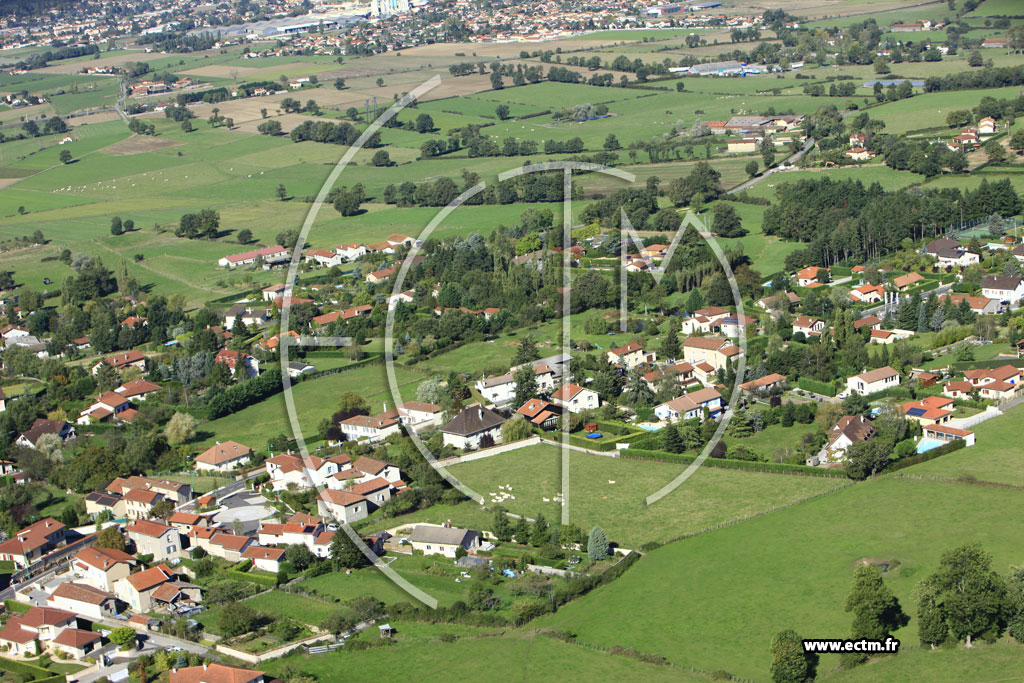 Photo arienne de Saint-Bonnet-les-Oules (Le Buissonnet)