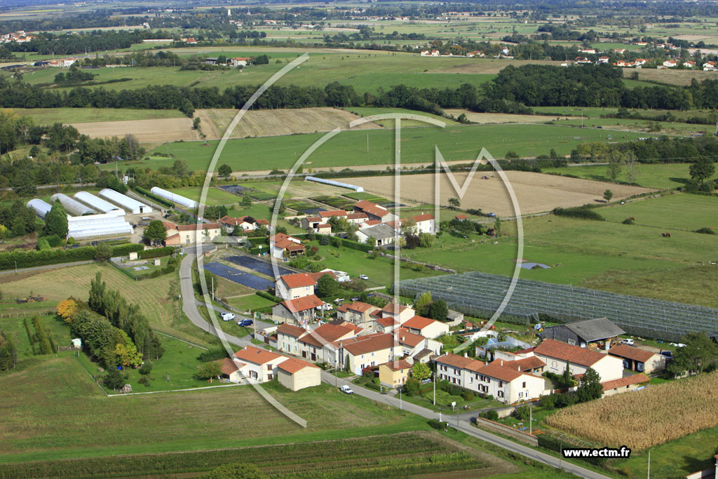 Photo arienne de Saint-Georges-Haute-Ville (Les Salles)