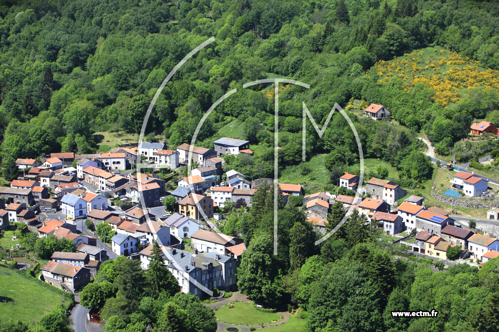 Photo arienne de Orcines (Ternant)