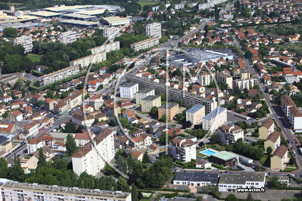 Photo arienne de Chalon-sur-Sane (Quartier des Aubpins)