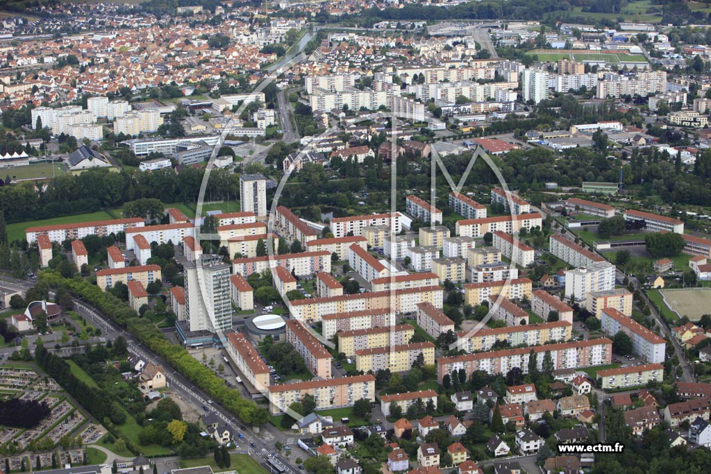 Photo arienne de Strasbourg (Cit de l'ill)