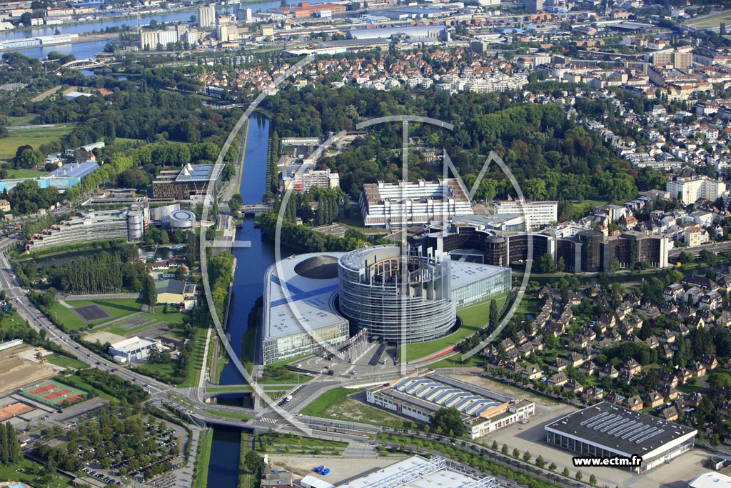 Photo arienne de Strasbourg (Parlement europen)