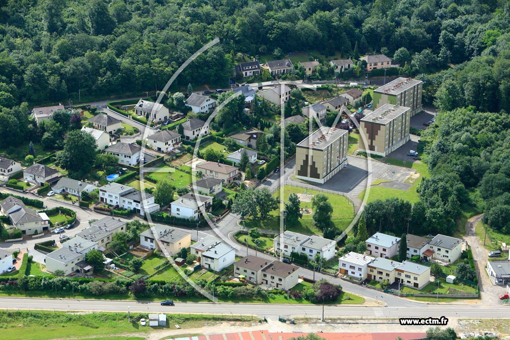 Photo arienne de Liverdun (Le Rond Chne)