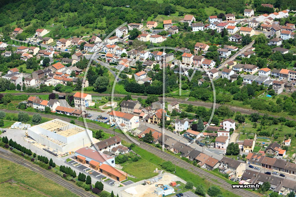 Photo arienne de Neuves-Maisons (Les Champs Monseigneur)