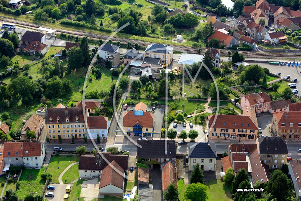 Photo arienne de Sarre-Union (Bouquenom)