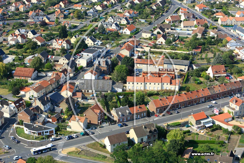 Photo arienne de Laon (Cit du Nord)