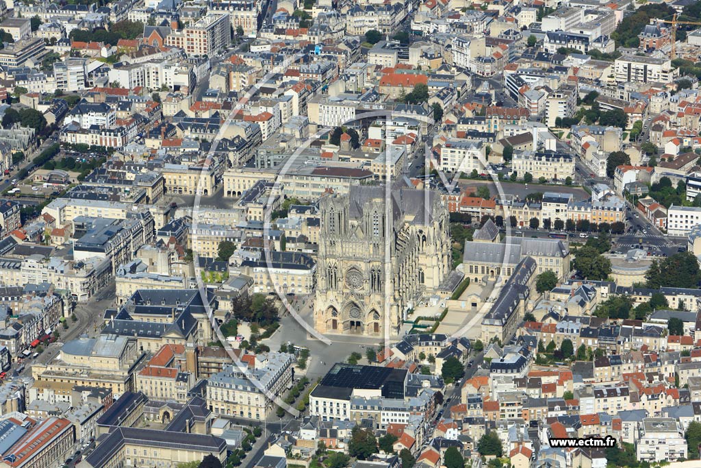 Photo arienne de Reims (Cathdrale Notre Dame de Reims)