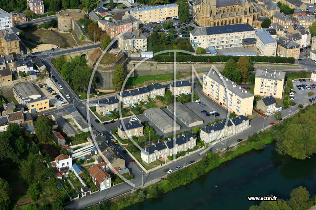 Photo arienne de Charleville-Mzires (Faubourg Saint-Julien)