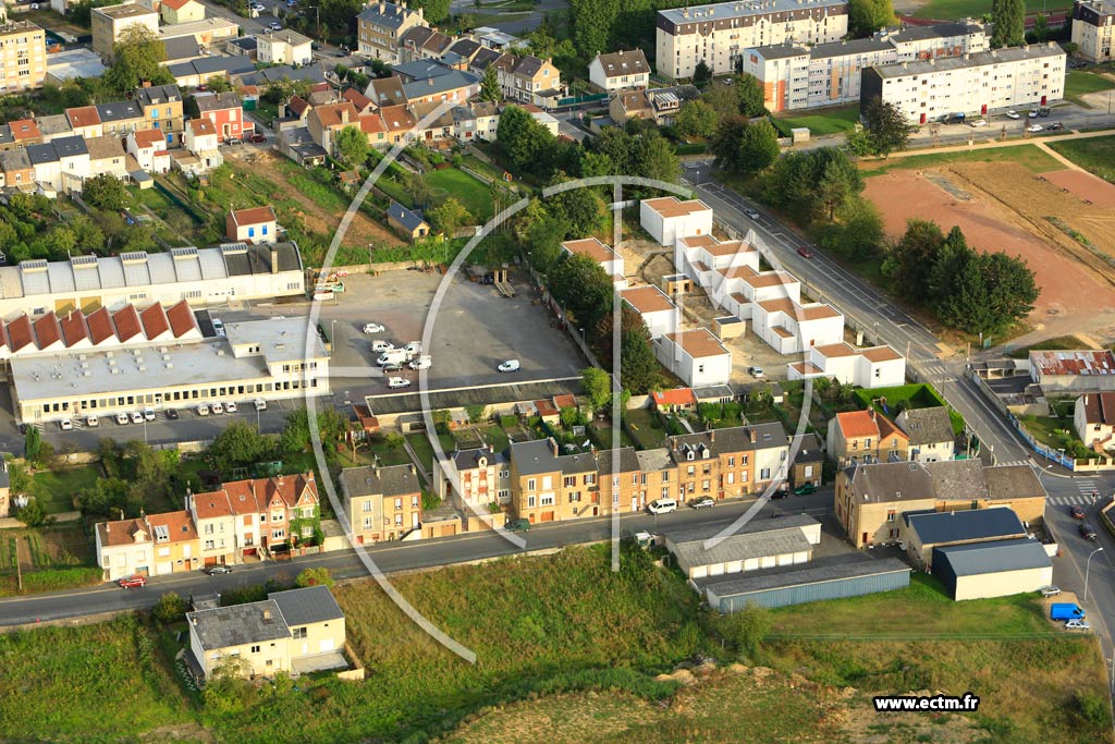 Photo arienne de Charleville-Mzires (la Ronde Couture)