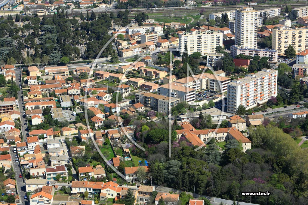 Photo arienne de Nmes (Route de Beaucaire)