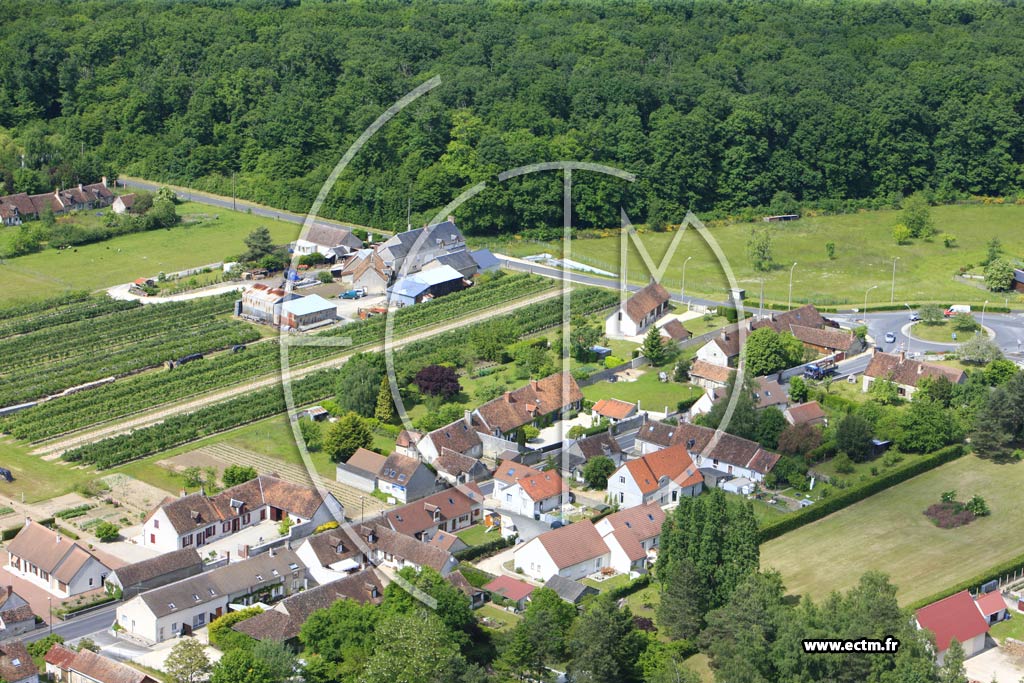 Photo arienne de Mont-Prs-Chambord (Chabardire)