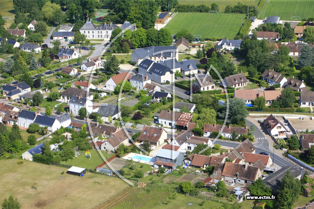 Photo arienne de Mont-Prs-Chambord (Nationale)